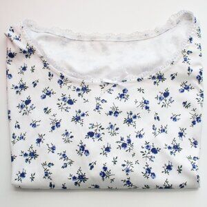 Plus Size Floral White T-Shirt / Size 4XL